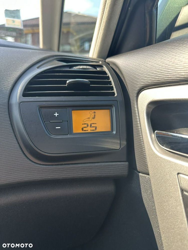 Citroën C4 Picasso - 29