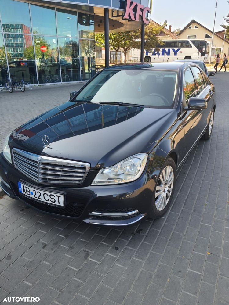 Mercedes-Benz C - 6