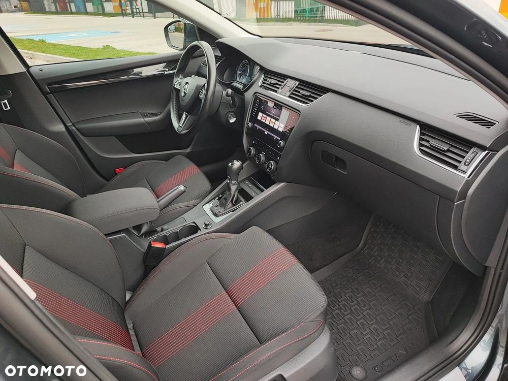 Skoda Octavia 1.4 TSI Style DSG - 19