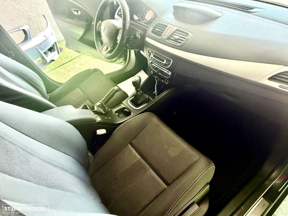 Renault Mégane Sport Tourer 1.5 dCi Dynamique - 33