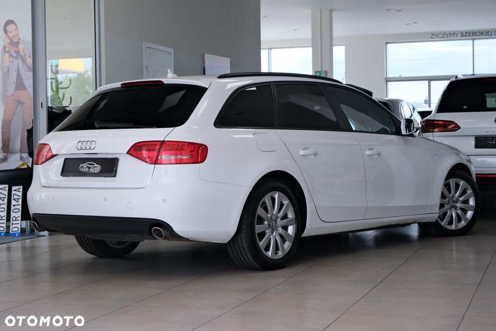 Audi A4 Avant - 6