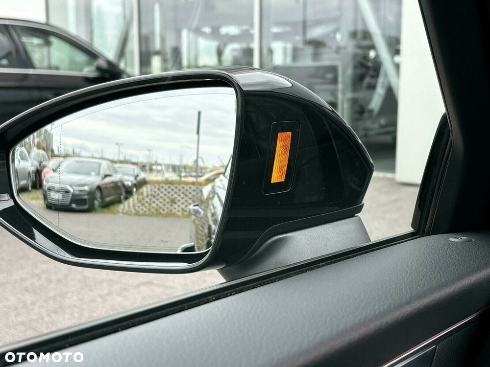 Audi A6 Allroad - 30