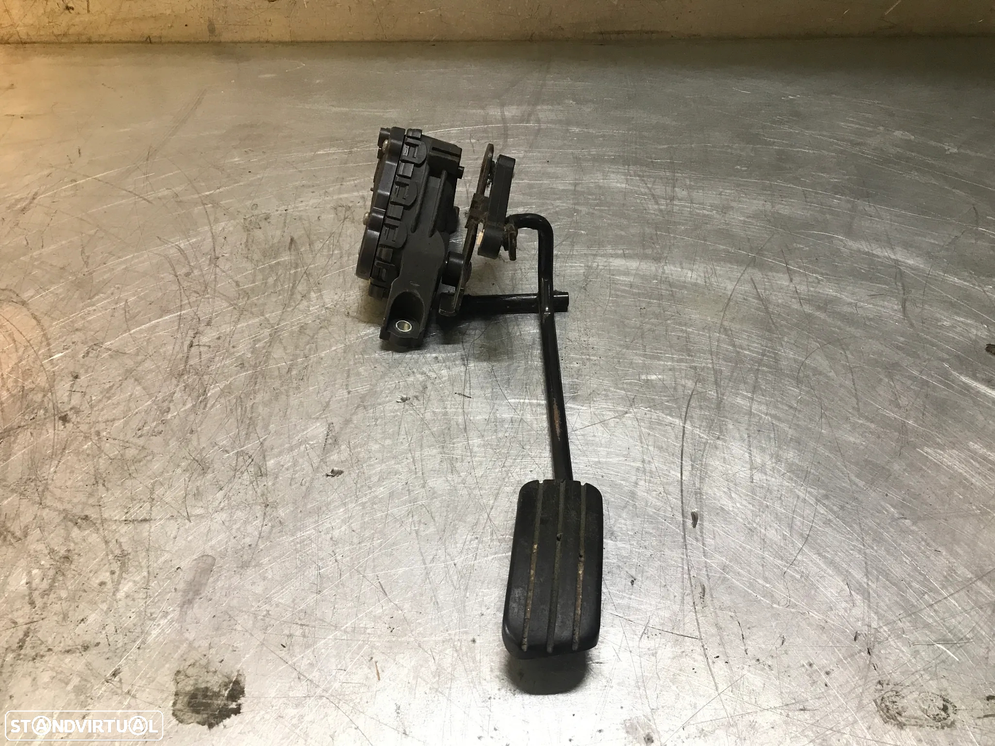 POTENCIOMETRO / PEDAL ACELERADOR RENAULT CLIO II 8200089851 - 2