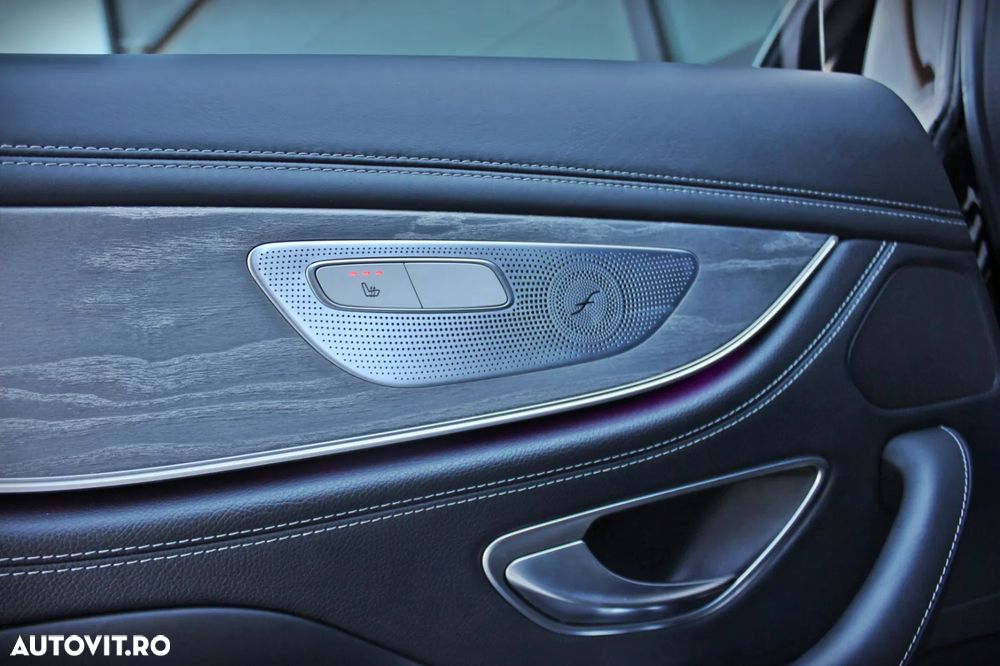 Mercedes-Benz CLS 400 d 4Matic 9G-TRONIC AMG Line - 22