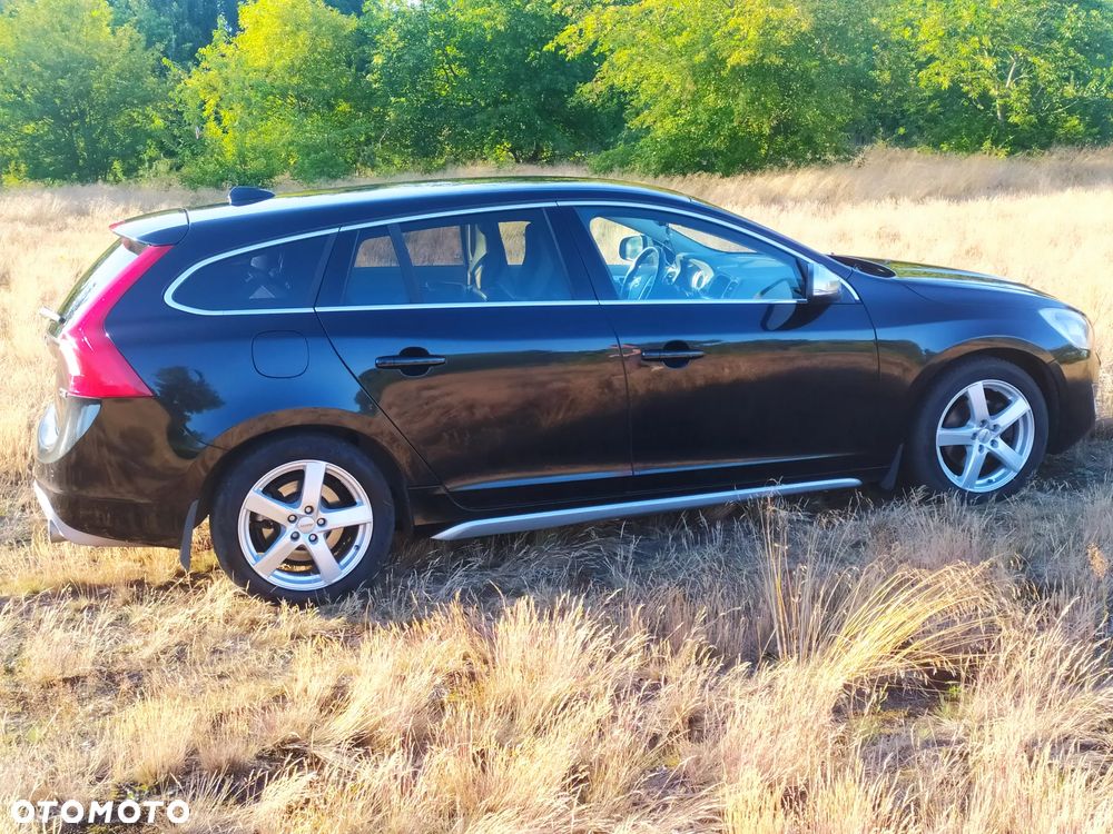 Volvo V60 D3 Kinetic - 2