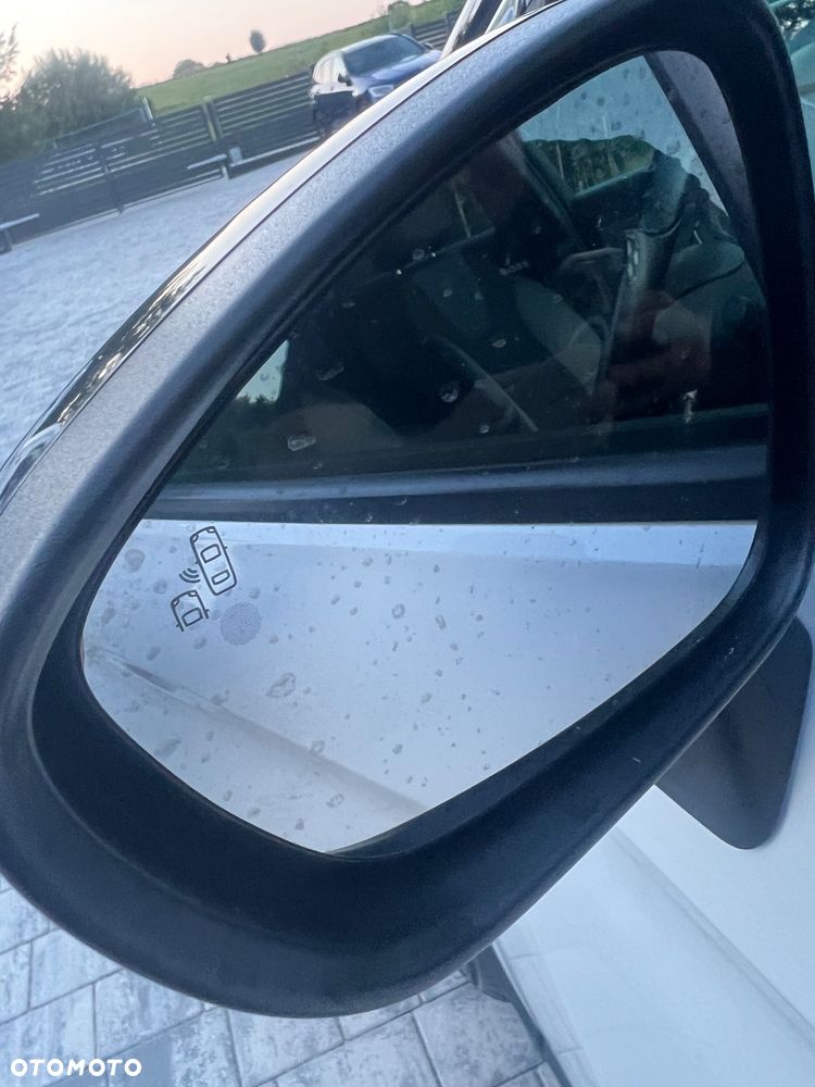 Opel Crossland X - 37
