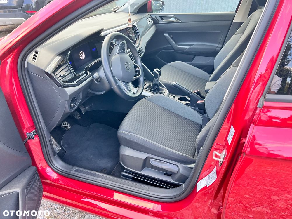 Volkswagen Polo - 8