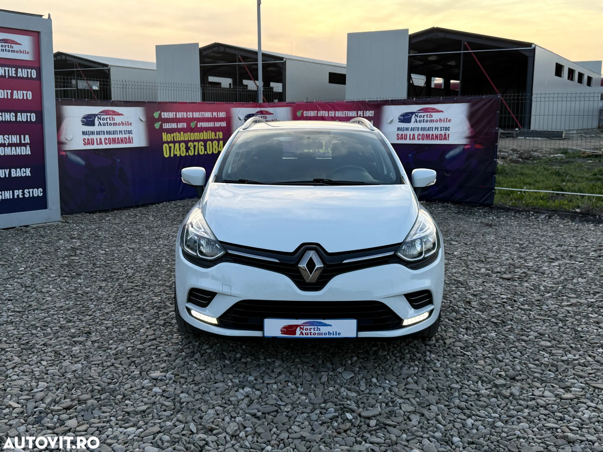 Renault Clio Grandtour Energy TCe 90 Business - 33