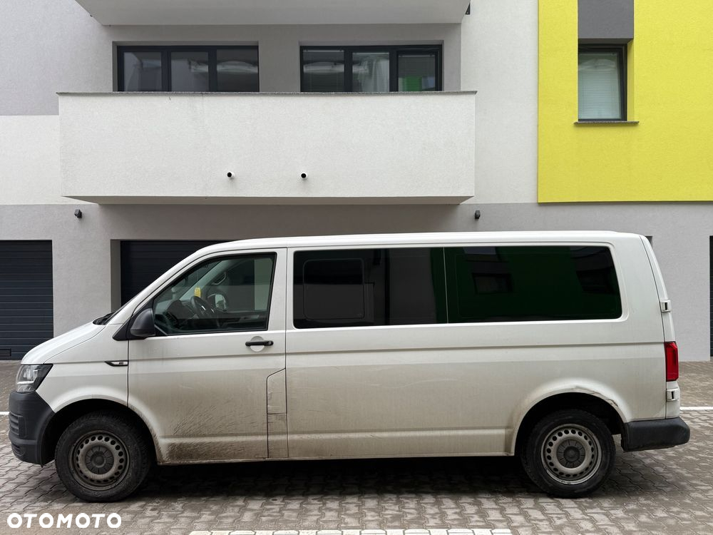 Volkswagen Transporter - 2