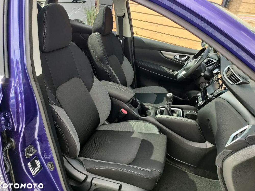 Nissan Qashqai 1.6 DIG-T Tekna - 24