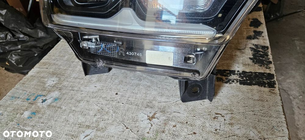 Dodge Durango III LIFT 2021-2026 GT RT CZARNY ŚRODEK Kompletny reflektor prawy Lampa prawa P68433778AF 68433778AF - 8