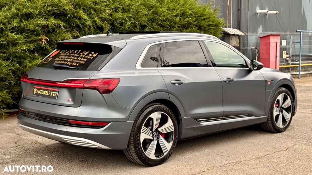 Audi e-tron - 7