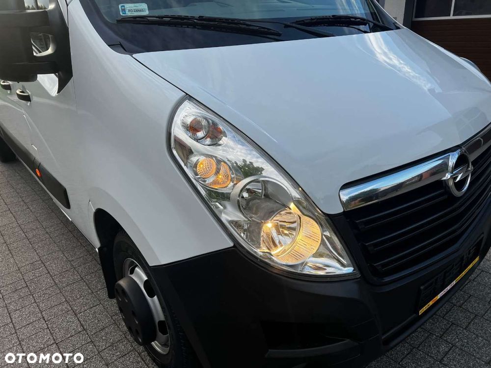 Opel Movano Max 9 osobowy - 21