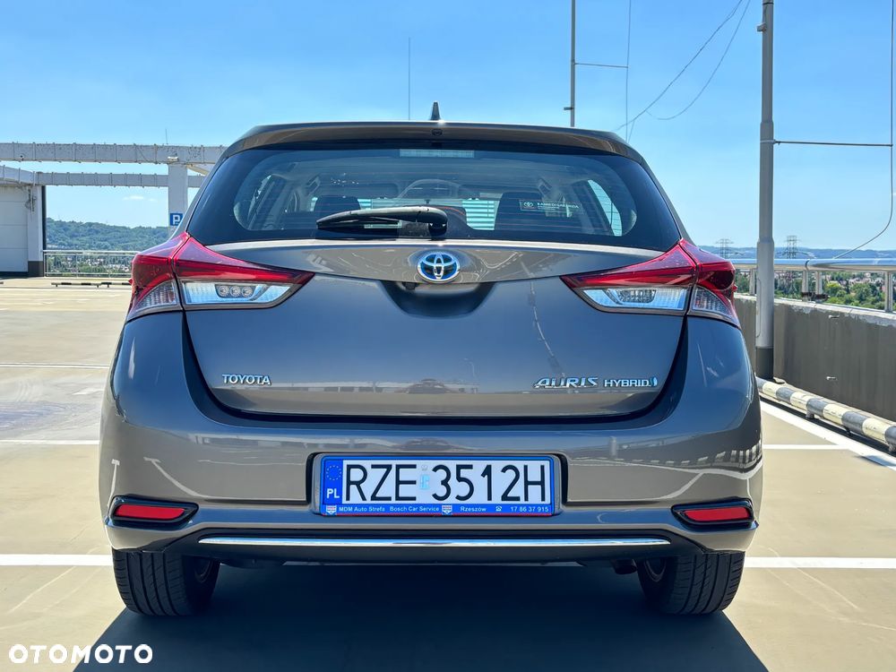 Toyota Auris 1.8 HSD Prestige - 7