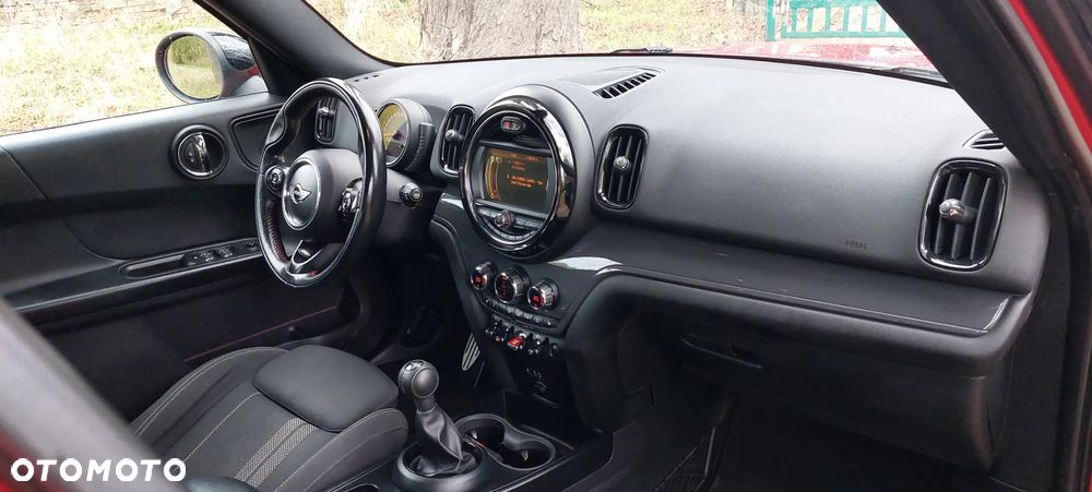 MINI Countryman Cooper D John Cooper Works Trim - 25