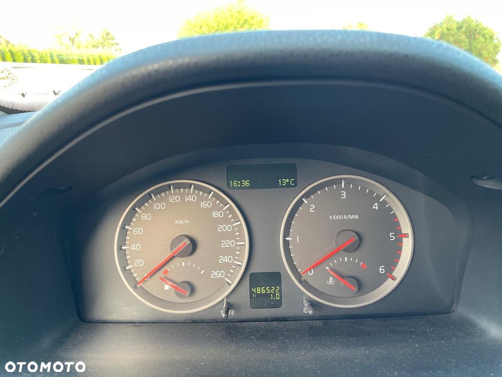 Volvo V50 - 8