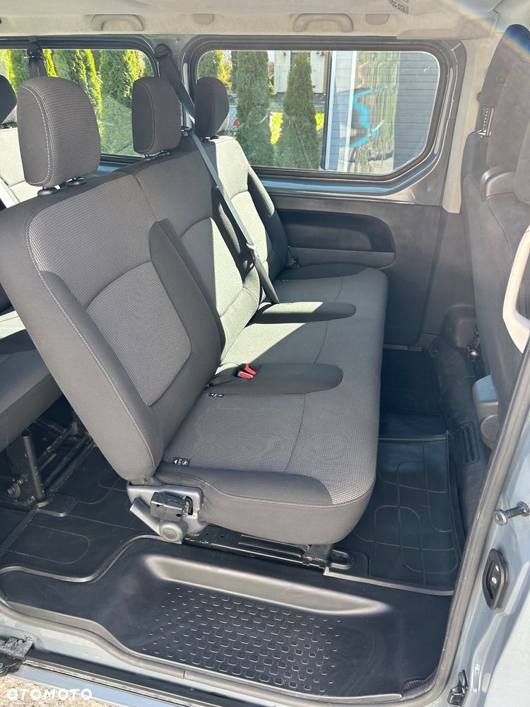 Renault Trafic 2.0 dCi - 19