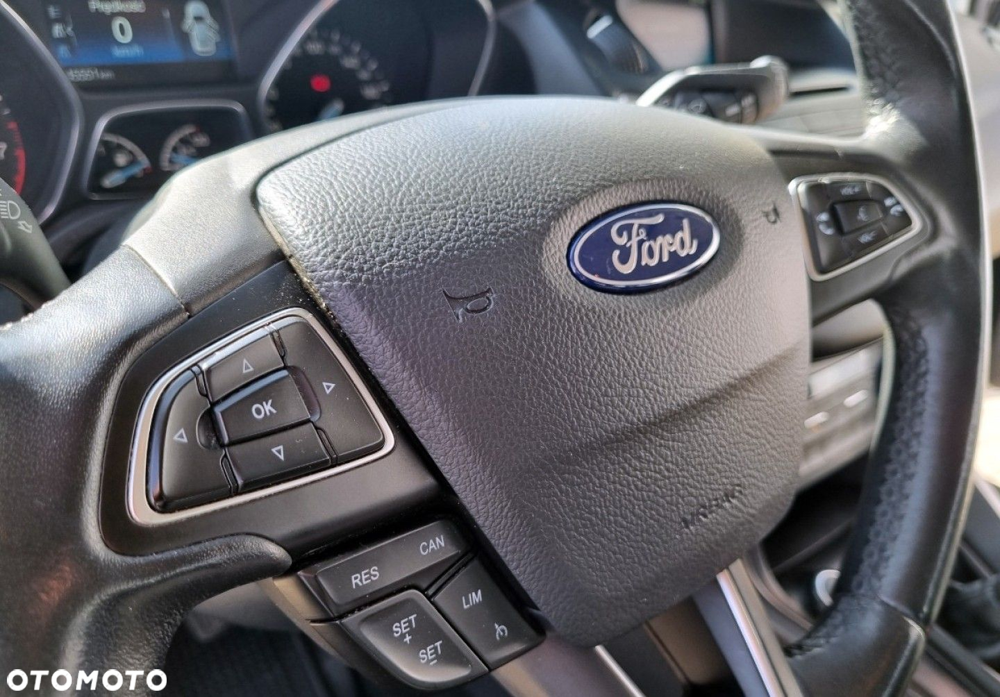 Ford Focus - 23