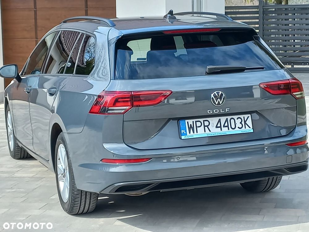 Volkswagen Golf - 23