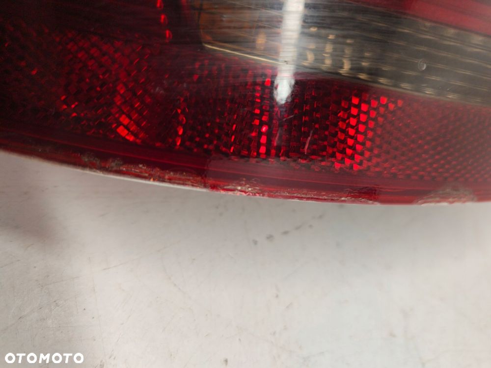 a4 8k lift komplet lamp tył kombi 8k9945093e - 5
