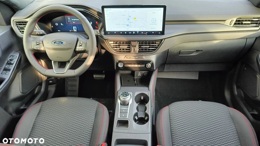 Ford Kuga 1.5 EcoBoost FWD ST-Line - 18