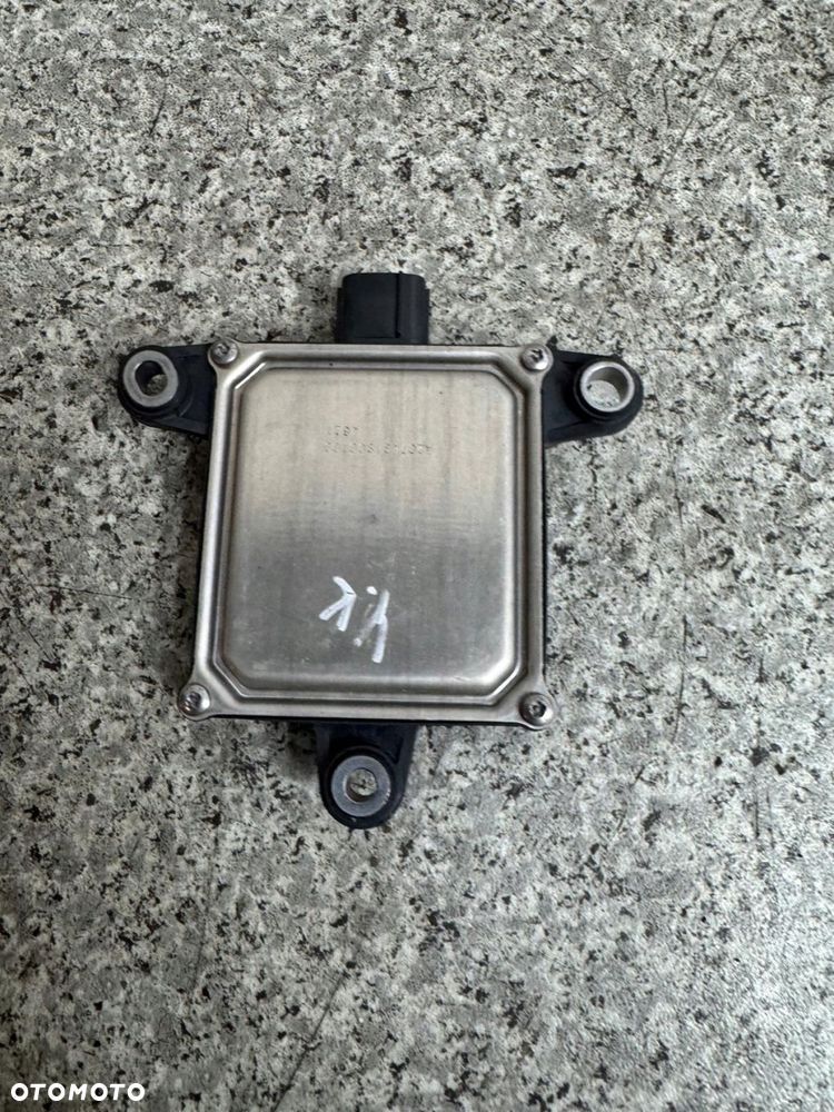 radar czujnik sensor martwego pola toyota yaris cross kross 88162-0d010 - 5