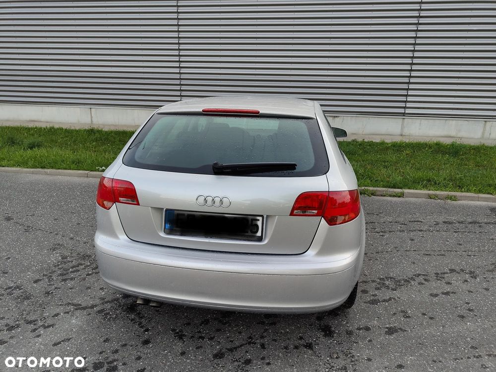 Audi A3 Sportback - 9