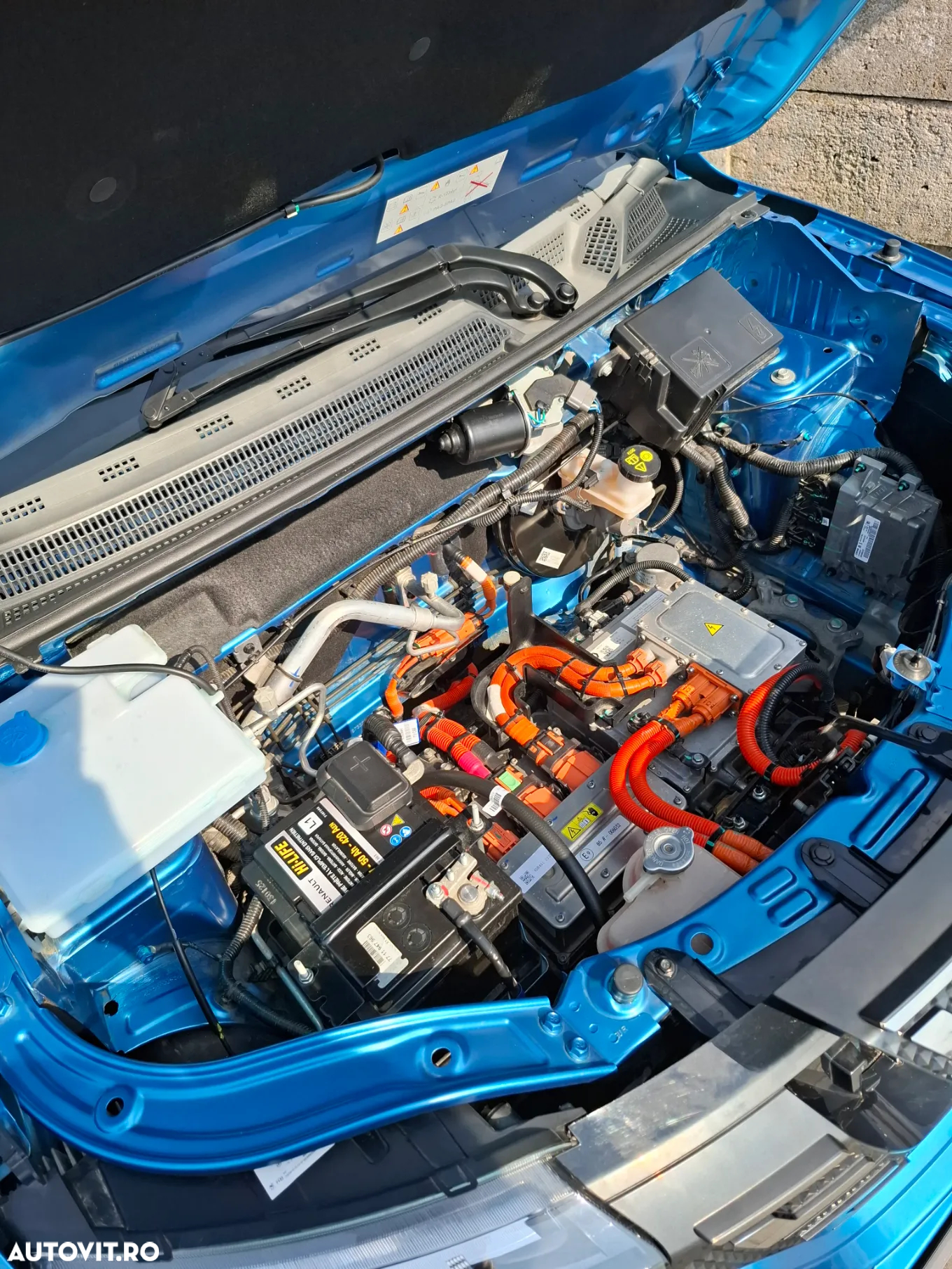 Dacia Spring - 14