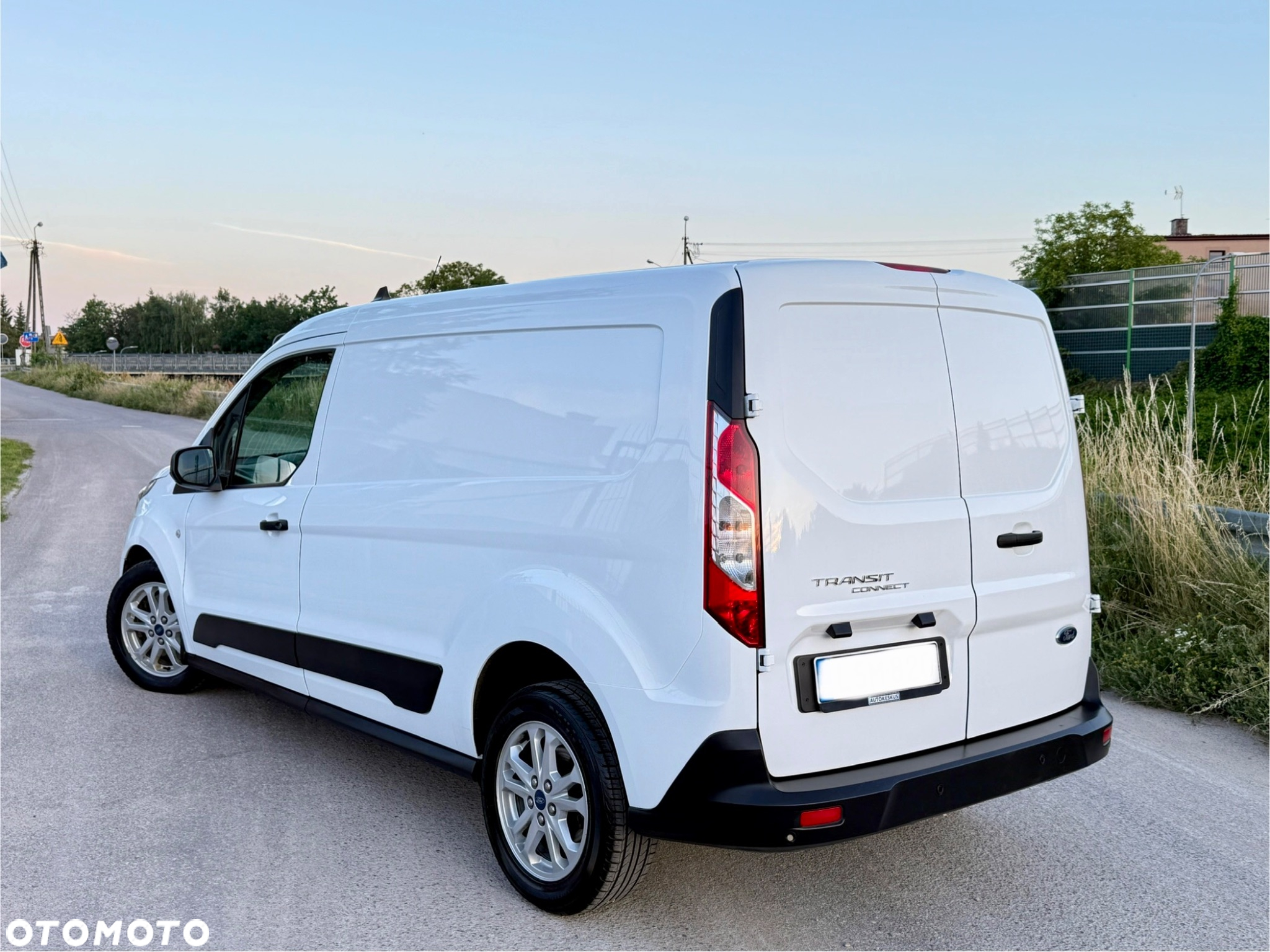 Ford Transit Connect - 2