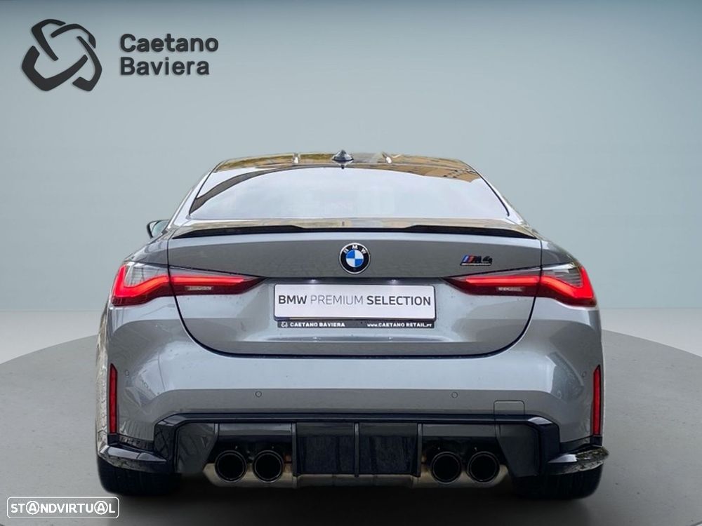 BMW M4 Competition xDrive - 23