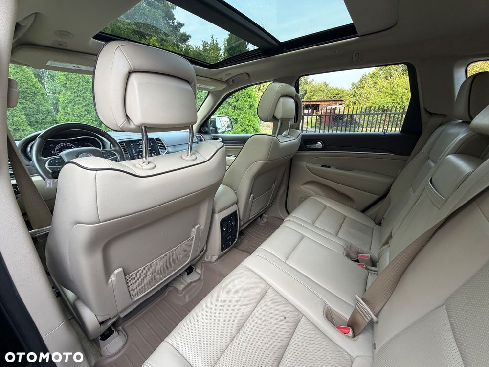 Jeep Grand Cherokee 5.7 V8 Overland - 24