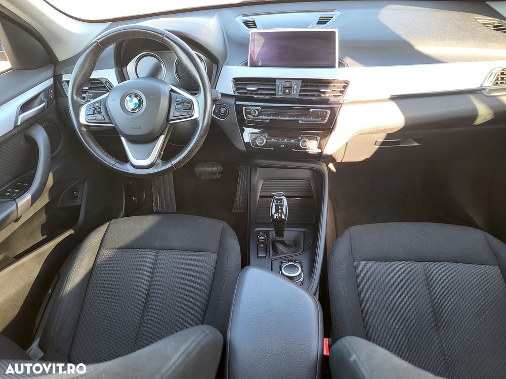 BMW X1 sDrive18i AT - 9
