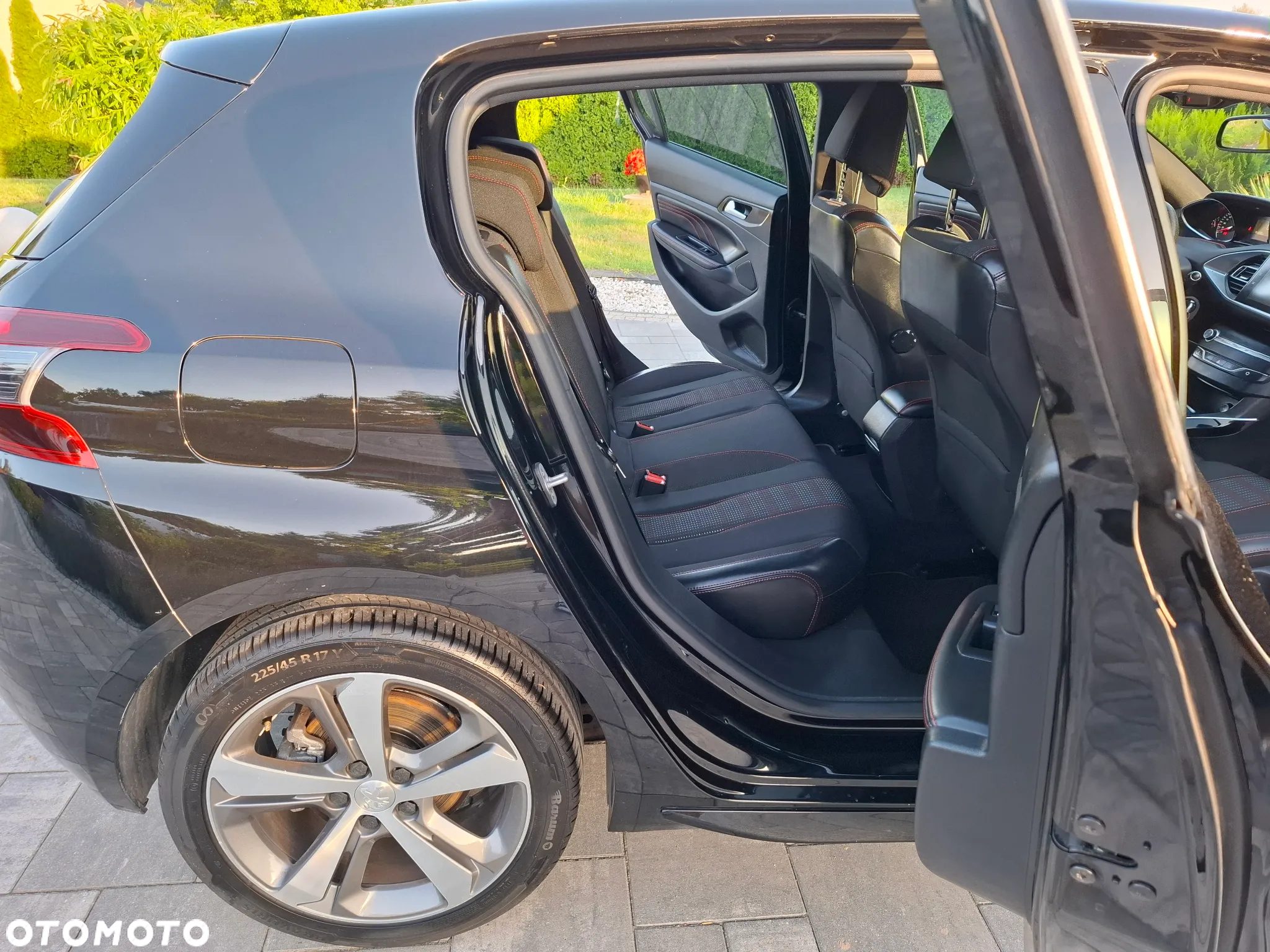 Peugeot 308 BlueHDi FAP 130 Stop & Start GT - 26