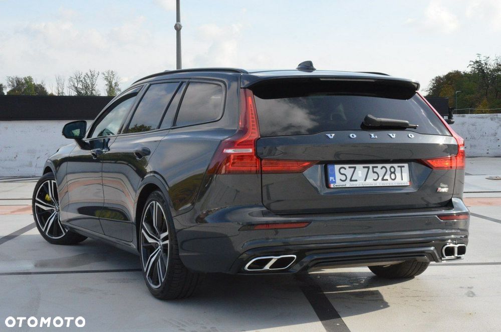 Volvo V60 T6 AWD Geartronic R-Design - 15