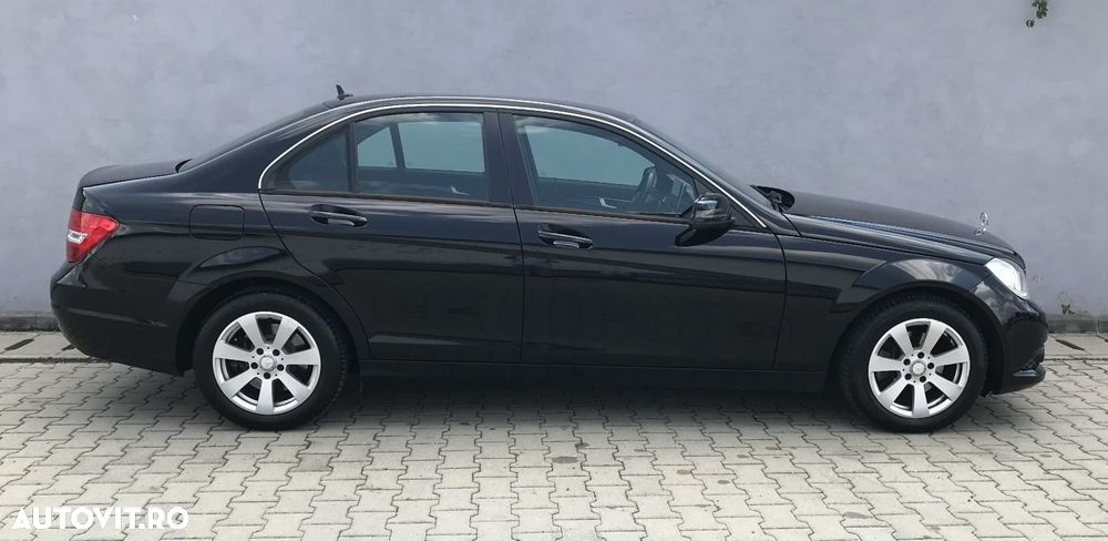Mercedes-Benz C 220 CDI DPF (BlueEFFICIENCY) 7G-TRONIC - 10