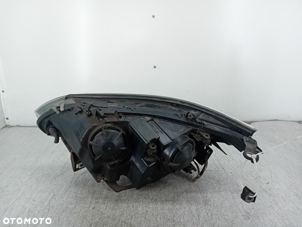 LAMPA PRZÓD PRAWA BMW E61 158722-00 - 4