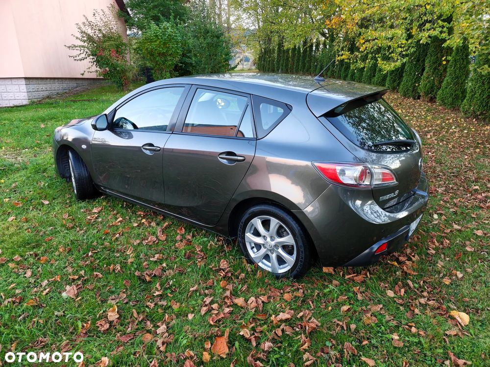 Mazda 3 - 4