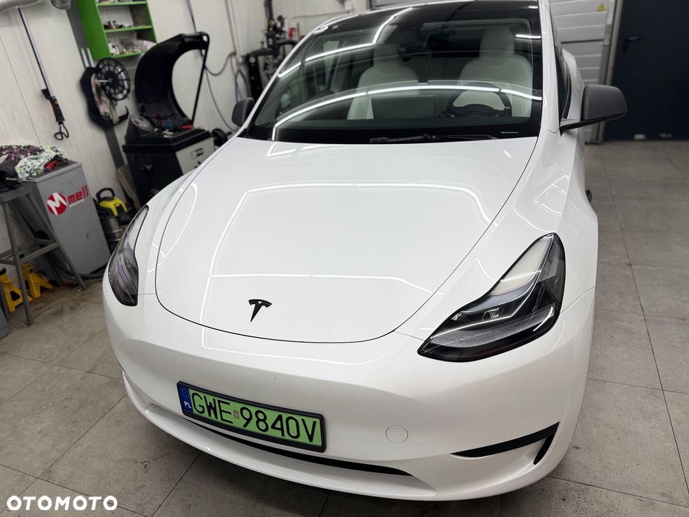 Tesla Model Y RWD - 3