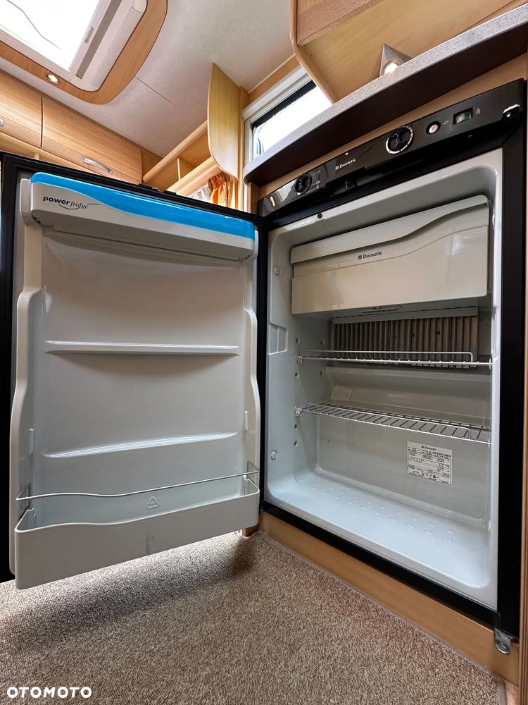 Dethleffs 510 CAMPER z napędem i przedsionkiem pompowanym !!! - 28