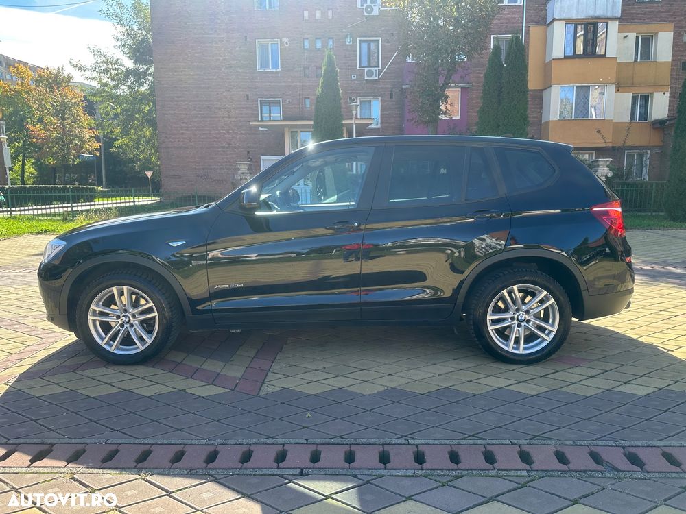 BMW X3 xDrive20d AT xLine - 3
