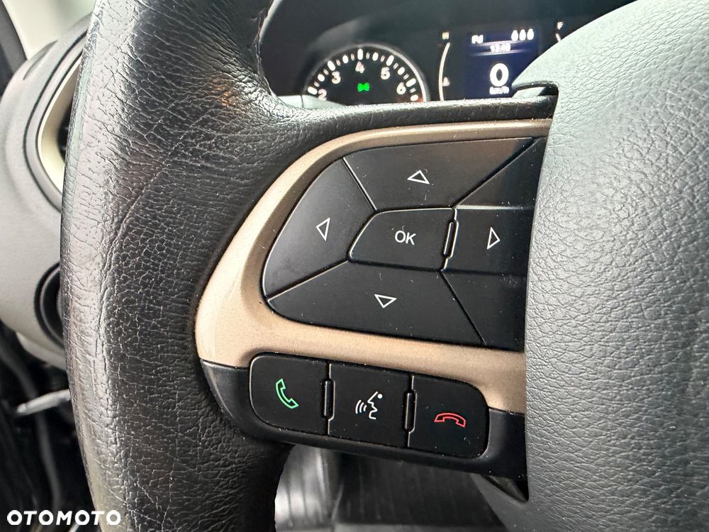 Jeep Renegade 1.6 E-TorQ Longitude FWD - 23