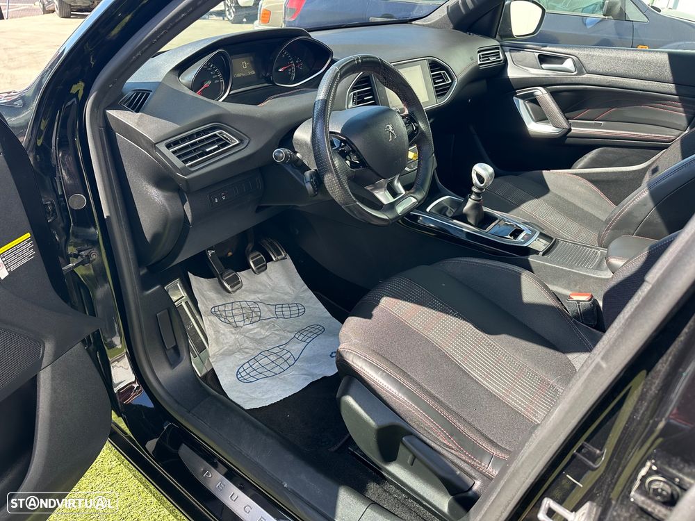 Peugeot 308 1.6 BlueHDi GT Line - 12