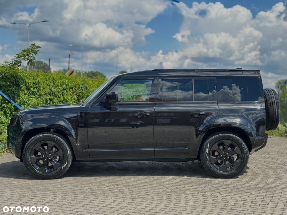 Land Rover Defender - 4