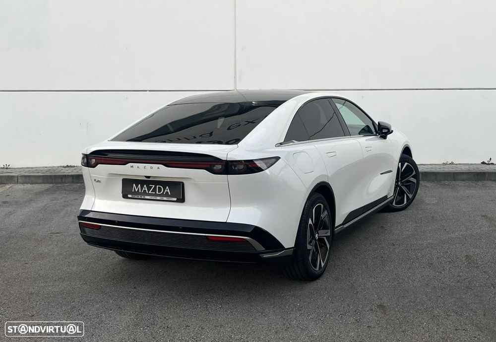 Mazda 6e 68.8 kWh Takumi - 2