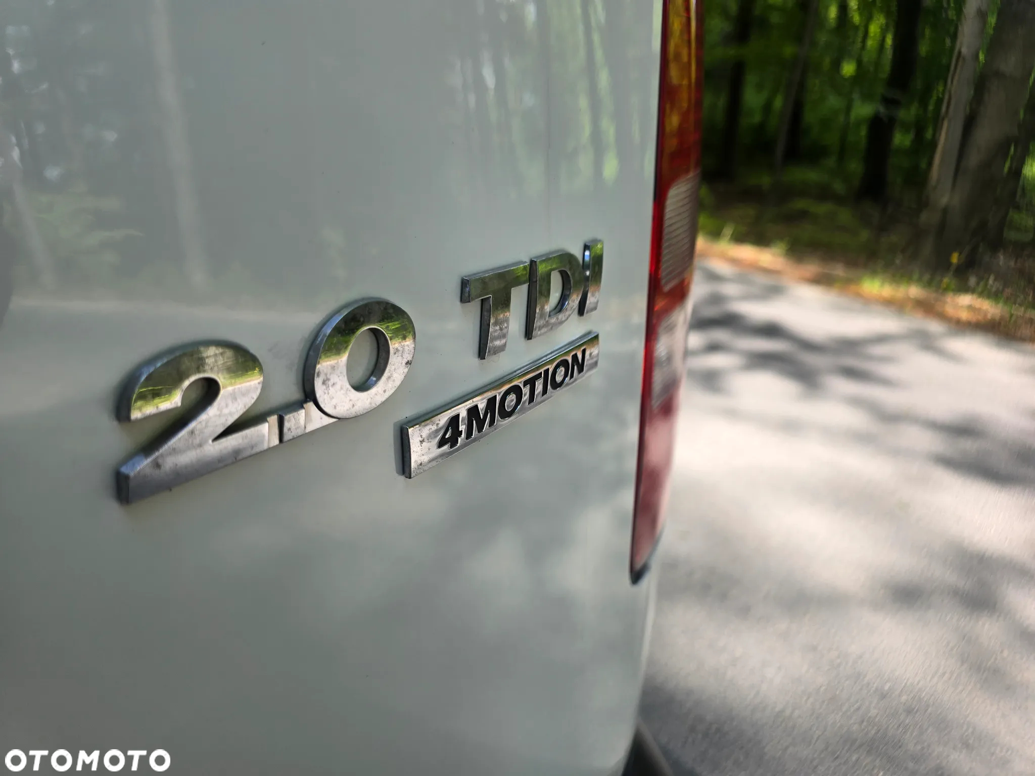 Volkswagen Caddy 2.0 TDI 4Motion - 19