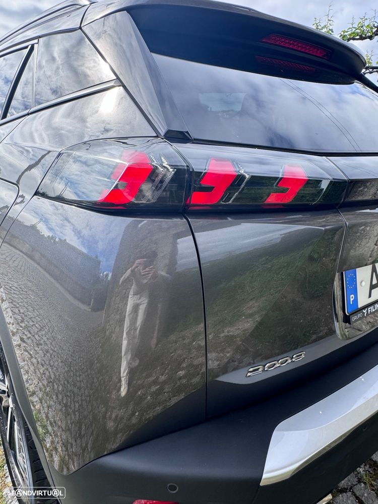 Peugeot 2008 1.2 PureTech Allure - 15