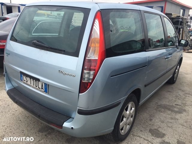 Dezmembrez Fiat Ulysse 2004 - 1