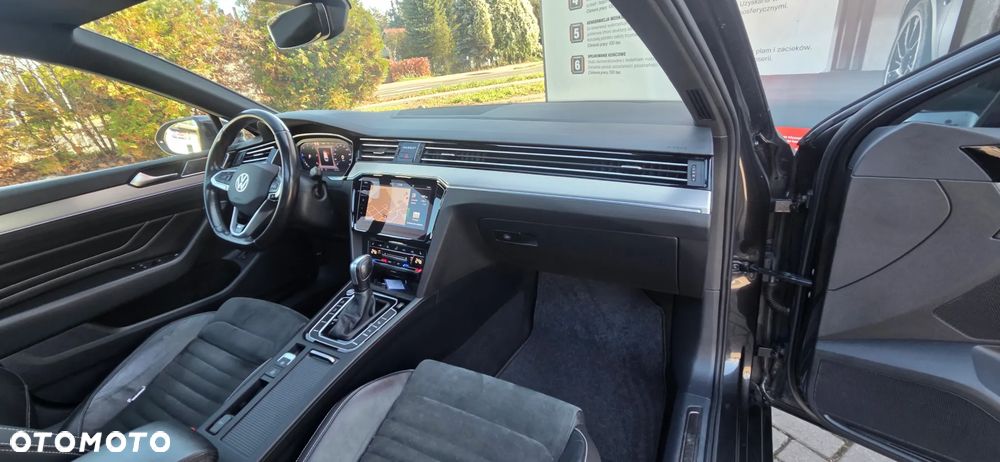 Volkswagen Passat Variant - 39