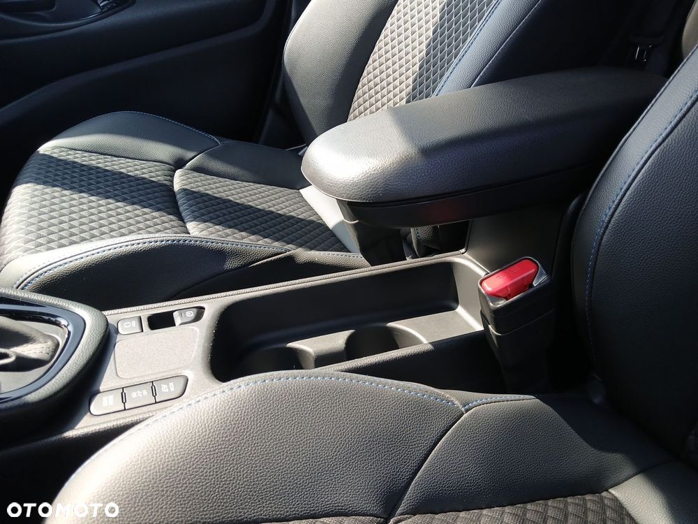 Toyota Yaris Hybrid 1.5 Premiere Edition - 39