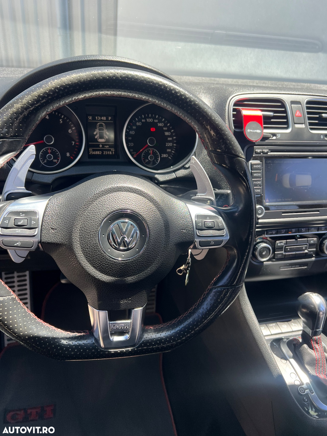Volkswagen Golf 2.0 GTI DSG - 12